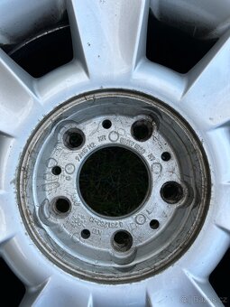 BMW E 39 15” 205/65/15 zimni origina alu disky - 13