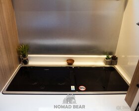 Obytná nástavba GLADIATOR XL pro F-150/RAM/Tundra/Sierra aj. - 13