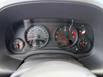 Jeep patriot 2.2CRD 2011 4x4 pojizdne - 13