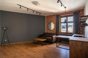 Byt 2+kk, nízké náklady, centrum - Libušinka - Trutnov - 13