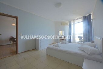 Exkluzivní nabídka: Prostorný apartmán 2+kk s bočním výhlede - 13