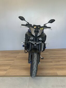 Yamaha MT-10 - 13