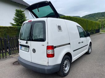 VW Caddy 1,9 TDi střešní okno - 13