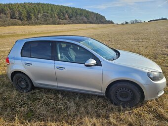 Volkswagen Golf VI 1.4 – rok 2009 – před servisem – 45 000 K - 13