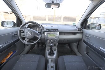 Mazda 2 DY 1,25i  55 Kw 2004 Nová STK - 13