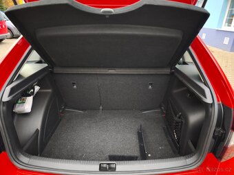 RAPID SPACEBACK 1.0 TSI 70kW 1.majitelka,koupeno v ČR - 13