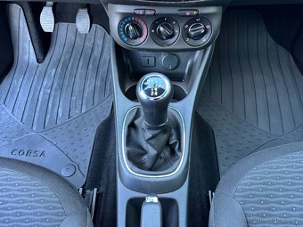 Opel Corsa 1,2 i,51kW,DRIVE,1.maj,původČR - 13