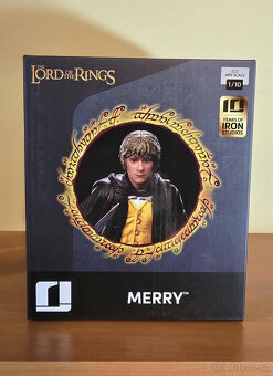 Kompletní sada sošek hobitů z Pána Prstenů od Iron Studios - 13