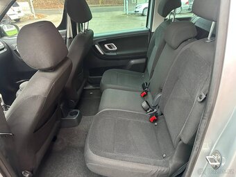 ŠKODA ROOMSTER 1.4TDi AMBITION - 13