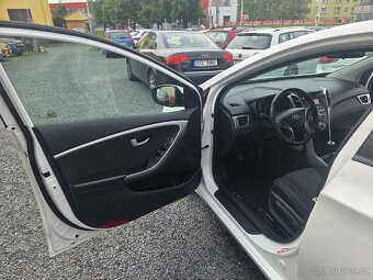 Hyundai i30 1.6 1majitel 63 TKM 249 000 Kč - 13