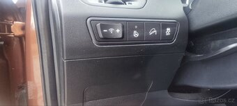 Hyundai ix35 - 13