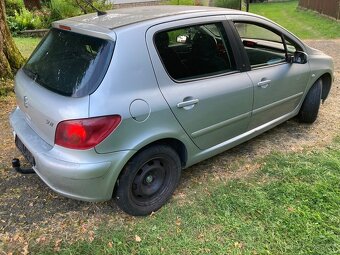 Prodám Peugeot 307, 1.6i, rok 2004, bez STK - 13