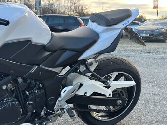 Suzuki GSR 750 2014 - 13