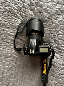 Nikon D700 + Nikkor AF-S 24-70mm f1:2.8G N - 13
