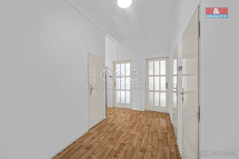 Pronájem bytu 3+kk, 79 m², Praha, ul. Nedvědovo náměstí - 13