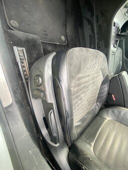 Volkswagen Passat B7 2.0 TSI 155 kW – bohatá výbava - 13