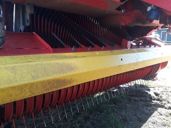Sběrací vůz Pöttinger JUMBO 10020 Combiline - 13