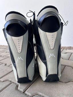 Snowboardový komplet vč. bot a přilby, nebo i jednotlivé - 13