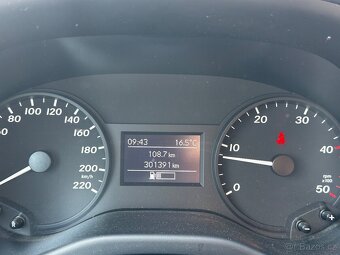 Mercedes-Benz Vito - 13