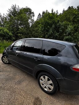 FORD S-Max - 13