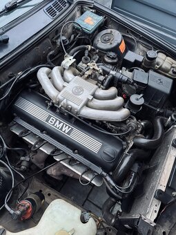 BMW e30 325i - 13