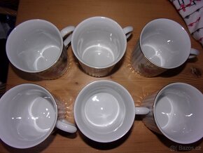 Prodám porcel. talíře,hrnky,skleničky - 13