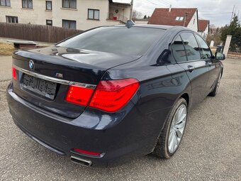 BMW 7 - 13
