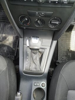 ŠKODA OCTAVIA COMBI DSG 2.0TDi TAŽNÉ ZAŘÍZENÍ R.V.2006 - 13