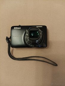 Nikon Coolpix S6300 a Panasonic Lumix DMC- TZ2 - 13