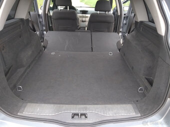 OPEL ASTRA CARAVAN - 13