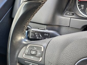 VW Tiguan 2.0TDI 103 kW 4x4 TAŽNÉ ALCANTARA KAMERA 123tis.KM - 13