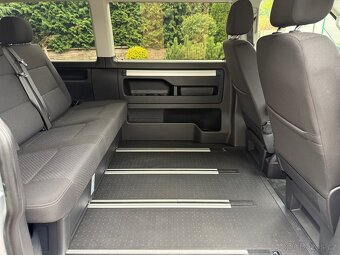VOLKSWAGEN MULTIVAN T6 2,0 TDI 110 kW / MAN. / TOP STAV - 13