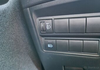 Toyota Yaris 1.5 Dynamic Force Comfort MDS - 13