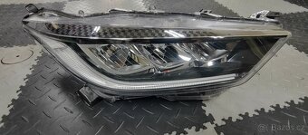 Toyota Yaris IV 4 (XP210) 2020 - svetlo lampa LED svetlomet - 13