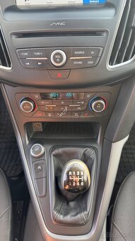 Ford Focus Combi 1.0 92kw EcoBoost Edition X - 13