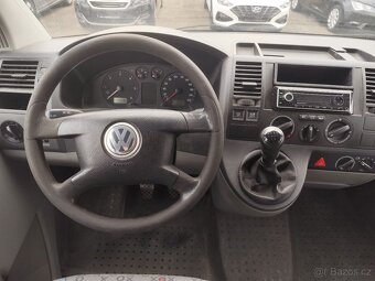 VW T5.Caravelle.1.9TDI.75kw.6 míst.R.V.11/2006.STK Nová - 13