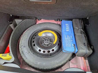 Fiat 500X 1.4benzín103kW,klima,xenon,1majitel,serviska - 13