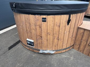 Vířivka Coral 2 kulatá - 200 cm - 13