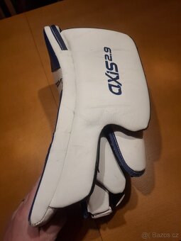 Lapacka a vyrazecka Axis 2,9 INT - 13