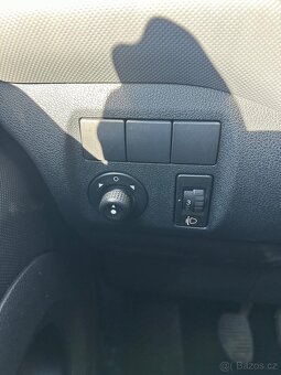 Citroën Berlingo 1,6 HDi 66KW r.v.2009 - 13