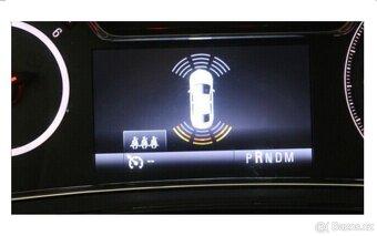 Insignia Kombi 1.6d 136PS PDC BiXen Výhř Nav Tažné Kam 11/16 - 13