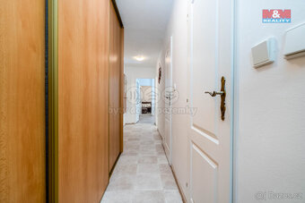 Prodej bytu 3+1, 67 m², Milovice, ul. Spojovací - 13