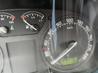 Škoda Octavia 1.9 TDI combi 96 kW digiklima tažné z. - 13