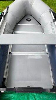 Prodám nafukovací člun BOAT 007 - 13
