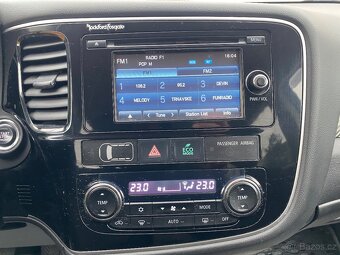 MITSUBISHI OUTLANDER  7 míst diesel manuál - 13