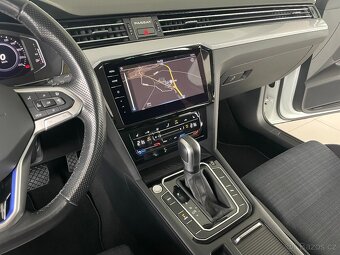 Volkswagen Passat GTE 160kW,Discover,Tažné,DPH - 13