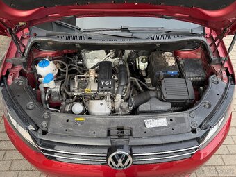 VW Touran II, rok 2015, benzín, 142.855 km, nová STK - 13