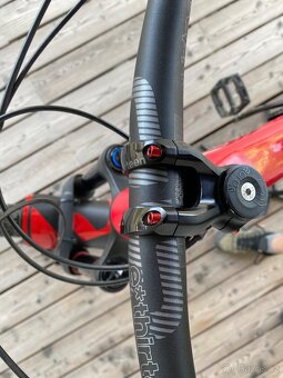 YT Capra CF PRO vel. L 27,5” - 13