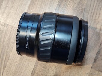 Minolta AF Zoom 24-85mm (A mount) - 13