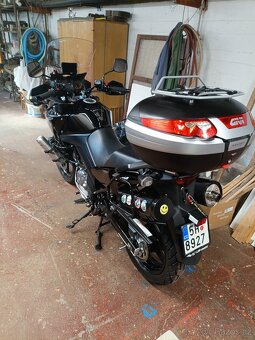 Suzuki v strom 650 Dl - 13